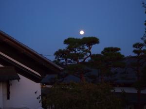 お月様