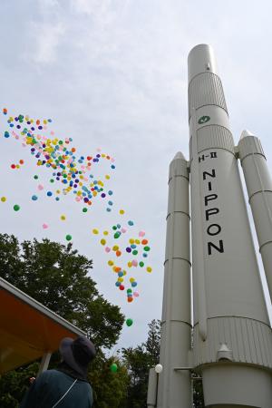 バルーンリリース
